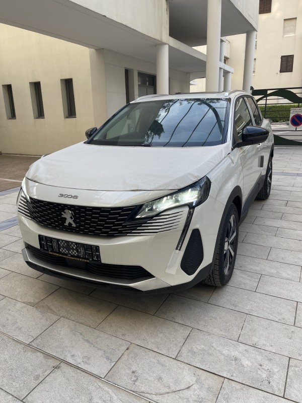 PEUGEOT 3008 DIESEL EAT8 BHDI PANO 130 CH  Export Algérie
3008