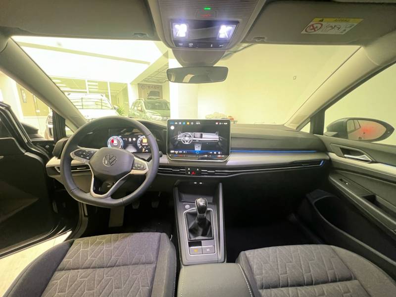 Volkswagen Golf 8 Export Algérie VÉHICULE 100% ALLEMAND