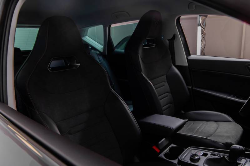 CUPRA Ateca : Une Opportunité d’Importation Unique en Algérie avec Easy Export