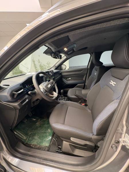 DACIA DUSTER EXPORT ALGÉRIE 