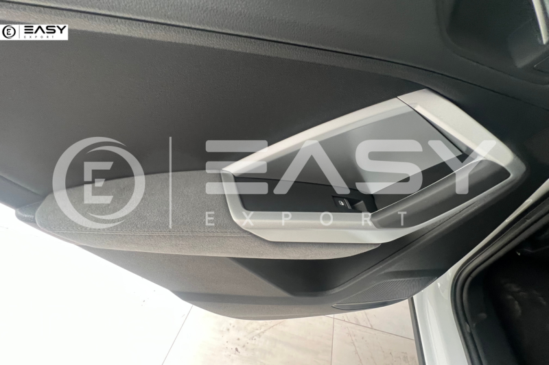 AUDI Q3 2024 EXPORT ALGERIE 150 CH TFSI ESSENCE S-LINE BOÎTE VITESSE AUTOMATIQUE