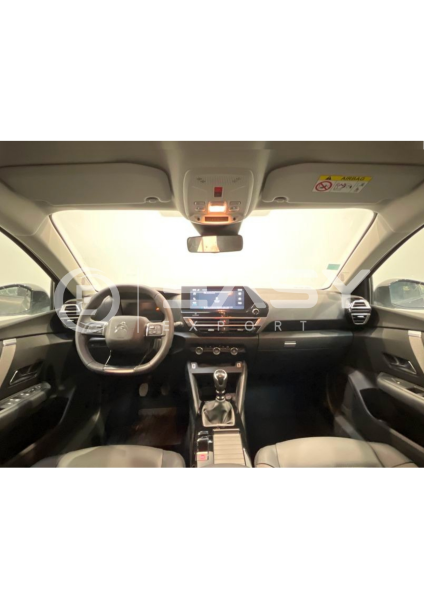 CITROEN C4 2023 PT130  BVM6 FEELPK DEDOUANEMENT -3ANS