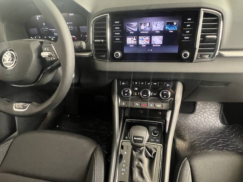 Nouveau Skoda Karoq 2025 1.5 TSI 150 ch DSG Selection Export Algérie 