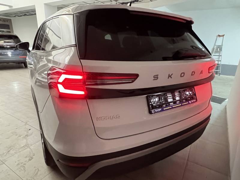 Nouveau Skoda Kodiaq 1.5 TSI 150 CH DSG Export Algérie Tunisie 