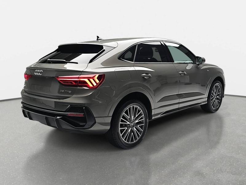 AUDI Q3 SPORTBACK 35 TFSI 150 CH S-TRONIC S LINE  LED PANO EXPORT Algérie (tout le Maghreb) hors taxes