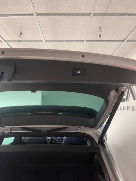 Volkswagen Tiguan TSI 150 DSG R-Line 2025 EXPORT ALGÉRIE 