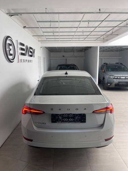 Skoda Octavia 1.5 TSI 150 CH DSG Finition Selection export Allemagne Algérie HT