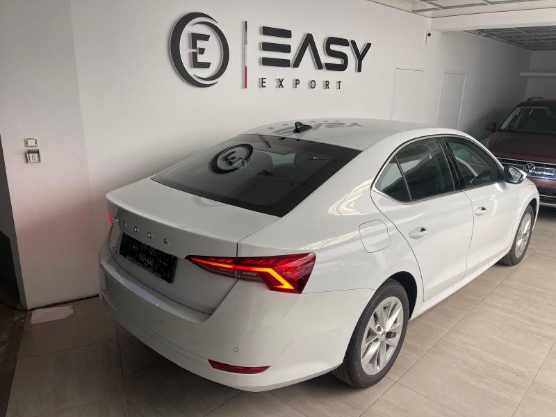 Skoda Octavia 1.5 TSI 150 CH DSG Finition Selection export Allemagne Algérie HT