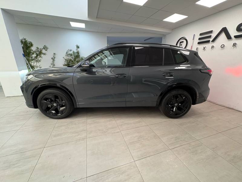 VOLKSWAGEN TIGUAN TDI 2.0 DSG 193 CH R-LINE FULL BLACK ALGÉRIE HORS TAXE