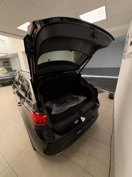 VOLKSWAGEN T-ROC R-LINE ALLEMAND 1.5 TSI 150 CH BOITE VITESSE AUTOMATIQUE