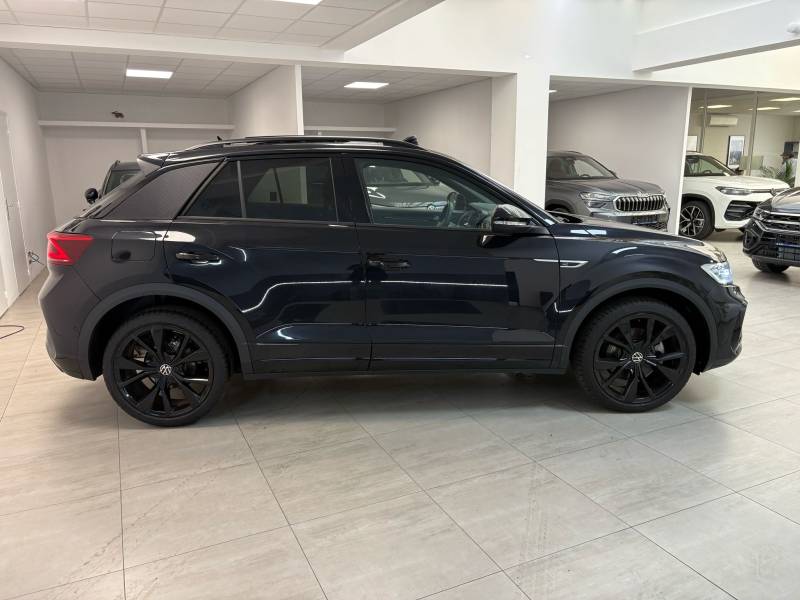 VOLKSWAGEN T-ROC FULL BLACK TOUTES OPTIONS  R-LINE ALLEMAND 1.5 TSI 150 CH BOITE VITESSE AUTOMATIQUE