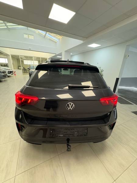 VOLKSWAGEN T-ROC FULL BLACK TOUTES OPTIONS  R-LINE ALLEMAND 1.5 TSI 150 CH BOITE VITESSE AUTOMATIQUE