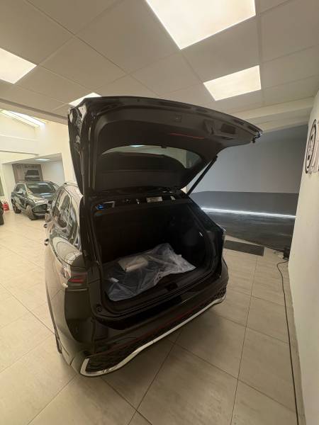 VOLKSWAGEN TIGUAN R-LINE 1.5 TSI 150 CH