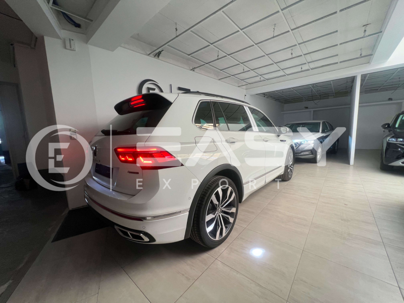 VOLKSWAGEN TIGUAN 2024 R-LINE DIESEL 4 ROUES MOTRICES EXPORT ALGÉRIE TDI 150 CH R-LINE