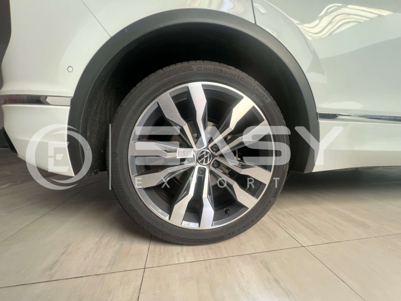 VOLKSWAGEN TIGUAN 2024 R-LINE DIESEL 4 ROUES MOTRICES EXPORT ALGÉRIE TDI 150 CH R-LINE