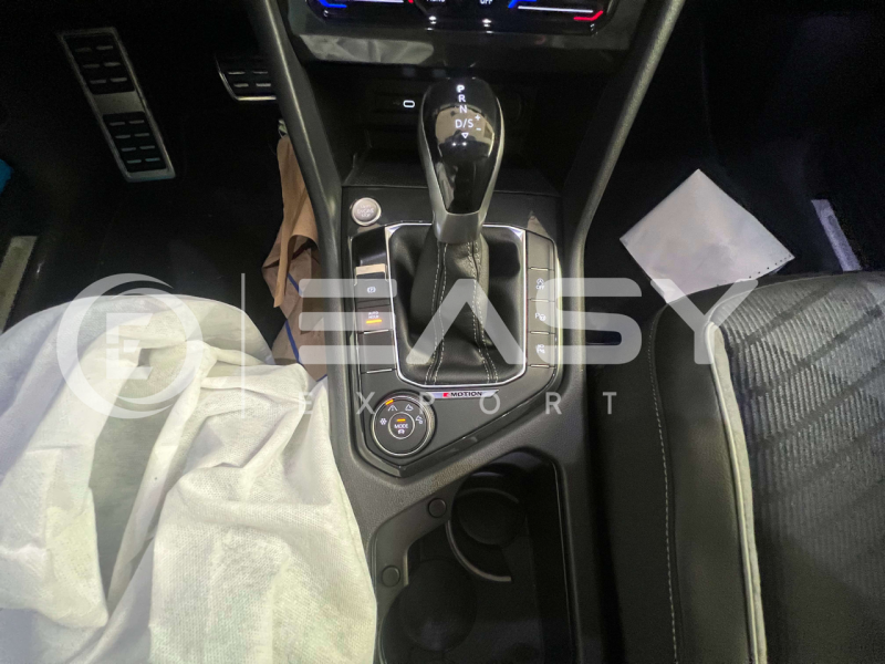 VOLKSWAGEN TIGUAN 2024 R-LINE DIESEL 4 ROUES MOTRICES EXPORT ALGÉRIE TDI 150 CH R-LINE