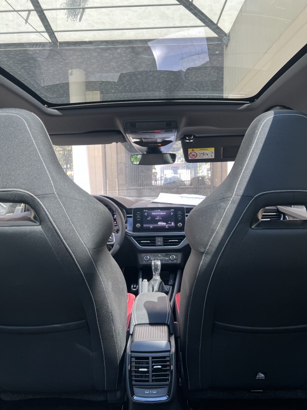 Skoda scala 1.0 TSI Monte carlo 
Toit panoramique 
Export Algérie 
Prix Hors Taxes