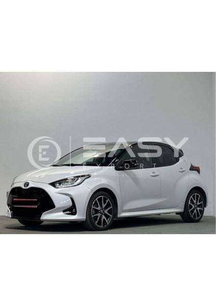 TOYOTA YARIS HYBRIDE MY22 2022 116H COLLECTION DEDOUANEMENT -3ANS 