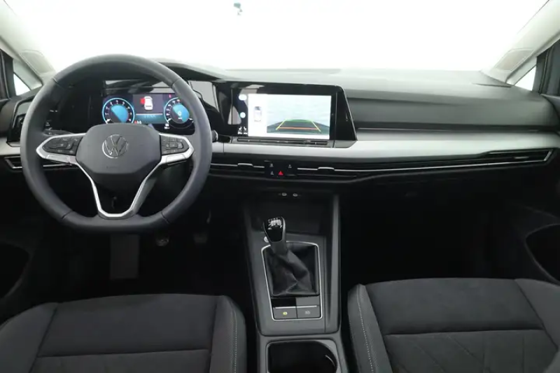 Export Volkswagen Golf 8 EXPORT ALGÉRIE 1.5 Essence TSI Finition Style Gris dauphin métallisé Achat en hors-taxes Algérie et autres